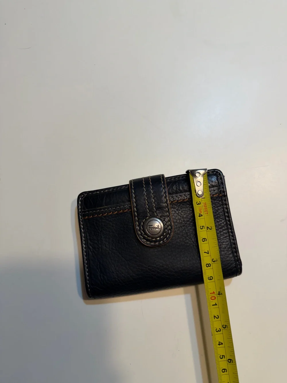 vintage Fossil black leather snap-closure wallet